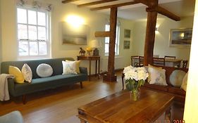 Lovely Old Cottage